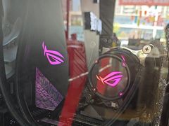 -ROG玩家国度(烟台众诚店)