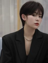 -东秀护肤造型