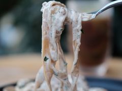 牛肝菌西班牙肉肠意粉-尤加利咖啡馆