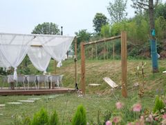 -叁山与肆客服号民宿(龙泉阳光城百工堰公园店)