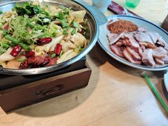 -自贡盐帮菜·玩辣餐厅(樱花园西街店)