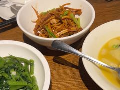-湘力力小院·鱼汤泡饭(枫林路店)