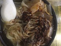 -箐山海鲜砂锅麻辣烫