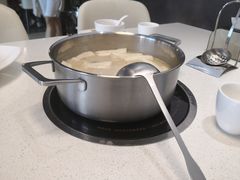 -煲王粤菜餐厅(中侨中心店)