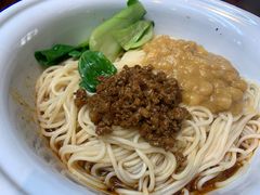 -东三里屯豌杂面