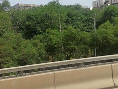 -七里庄(地铁站)