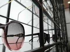 -回瑞眼镜·蔡司·依视路官方授权店(广益路万达店)