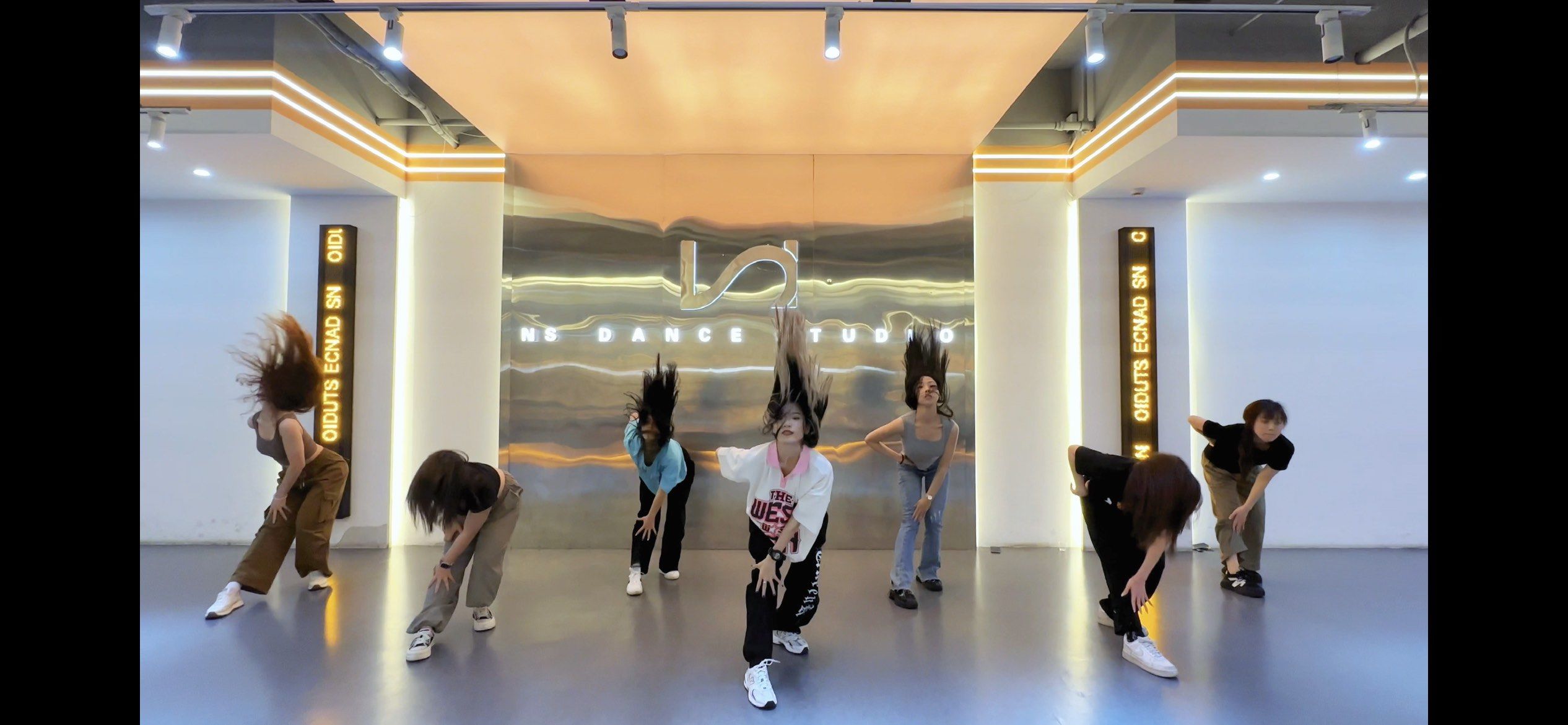 s新起点舞蹈培训(岗顶店)」#活力每一天舞出好心情 #今日份舞蹈打卡