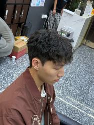 -藤野造型专业烫染接发