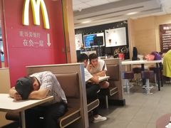 大堂-麦当劳(天兴罗斯福店)