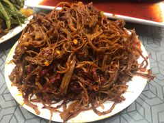 拌牛肉丝-春花民族美食(佳木斯总店)
