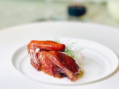 润烧乳鸽-世博源公馆·本帮融合菜·主题包厢·江景餐厅