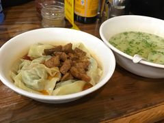-潘国仙耳光馄饨(黄家阙路店)