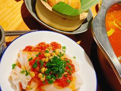 -野山舂·贵州现舂酸汤火锅(鸿通城店)