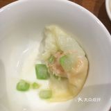 辣味是不吃辣的人都OK。丝瓜小笼包别有一番风味
