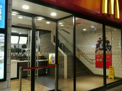 -麦当劳(水坑尾街店)