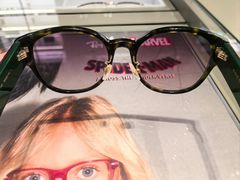 -LensCrafters亮视点·OAKLEY精选(静安嘉里中心店)