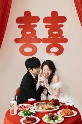-喜爱高定婚纱摄影