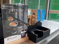-瑞幸咖啡(杭州绿地中央店)