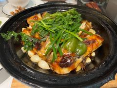 啫啫鱼头-粤·啫啫