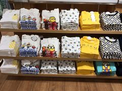 -优衣库(广州天河领展广场店)