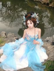 -一揽芳华汉服旗袍体验馆(拙政园店)
