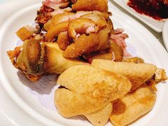 咸蹄膀-老人和饭店(打浦路店)