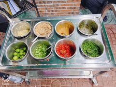 -墨脱石锅椰子鸡•香草鸭•东山羊(大东海店)