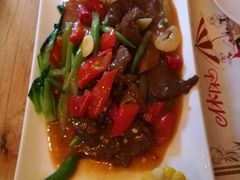 -月亮眼花园餐厅书吧酒吧