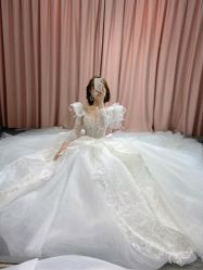 -欣薇婚纱(新源乐汇城店)