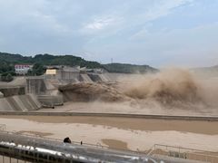 -黄河小浪底水利枢纽风景区