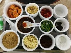 -朝伟清真铜瓢牛肉馆(三十年老·店)