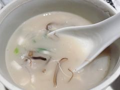宋嫂鱼羹-湖滨28中餐厅·西湖宴·杭州君悦酒店