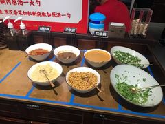 自助调料区-受气牛肉·重庆耙牛肉(来福士店)