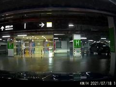 -新田360广场(上海华侨城店)