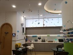 -沥鲨亲子游泳俱乐部(金沙洲中心)