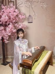 -一揽芳华汉服旗袍体验馆(拙政园店)