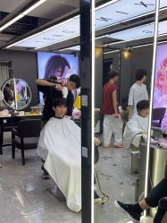 -藤野造型烫发染发