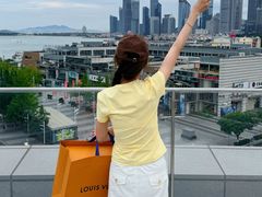 -LV路易威登(海信广场店)