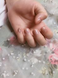 -爱美睫美甲会馆