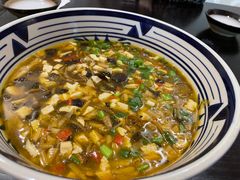 -蓝田九大碗民俗食府(蓝田店)