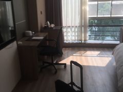 -弘毅大酒店(武汉大学国际学术交流中心店)