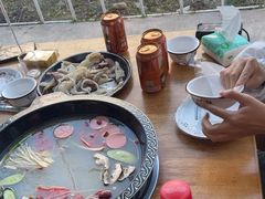 -小志家.鲜牦牛肉牛杂火锅野生菌汤锅