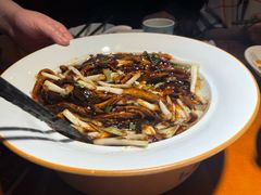 -魏铭鱼头捞饭(晋阳路店)