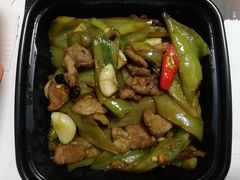 长沙小炒肉-丰收日(五角场店)