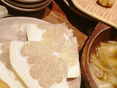 -老牌坊云南鱼豆花火锅(爱建店)