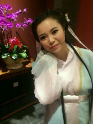 -盘子女人坊生日照·摄影馆(华强店)