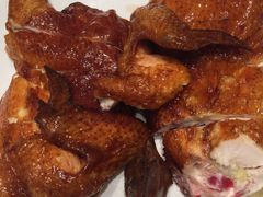 脆皮烧鸡-稻香酒家·33年老字号·港式粤菜(富邦中心店)