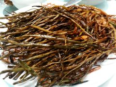 葱烤鸦片鱼头-新吉士·上海菜(浦东LCM置汇旭辉店)