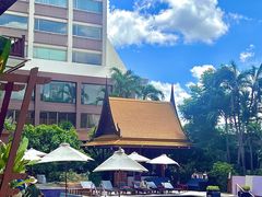 -曼谷湄南河畔华美达广场酒店